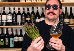 Let's talk about WINE AND ASPARAGUS, a not impossible combination!