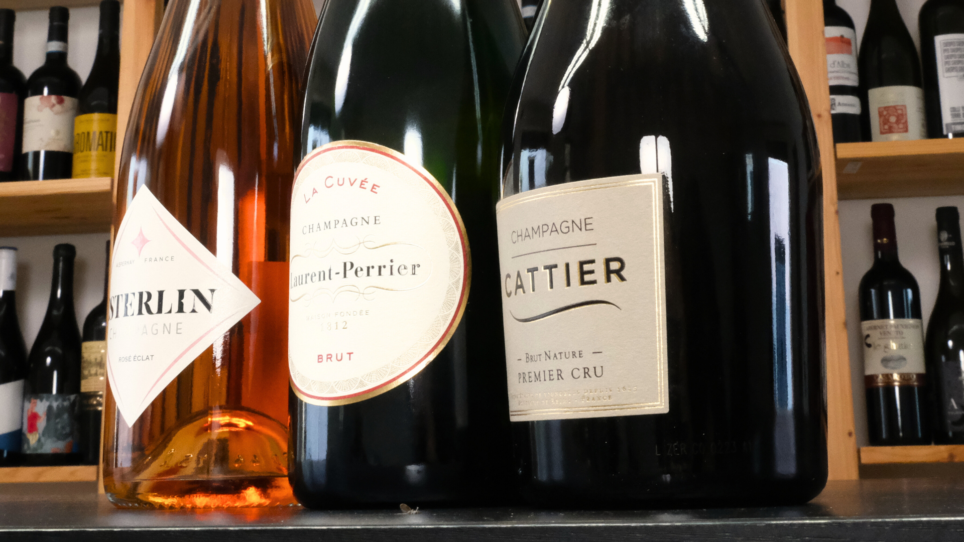 Scopri Champagne: Eleganza Effervescente, ben più che semplici bollicine.