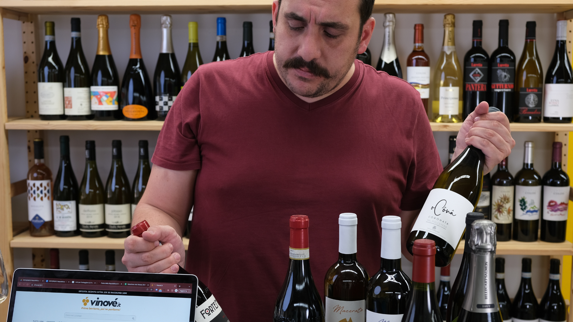 Scopri i SALDI ESTIVI Vinové, tante offerte per i tuoi vini preferiti!